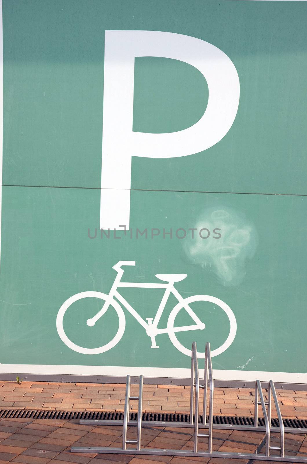 Bike parking place sign by sauletas