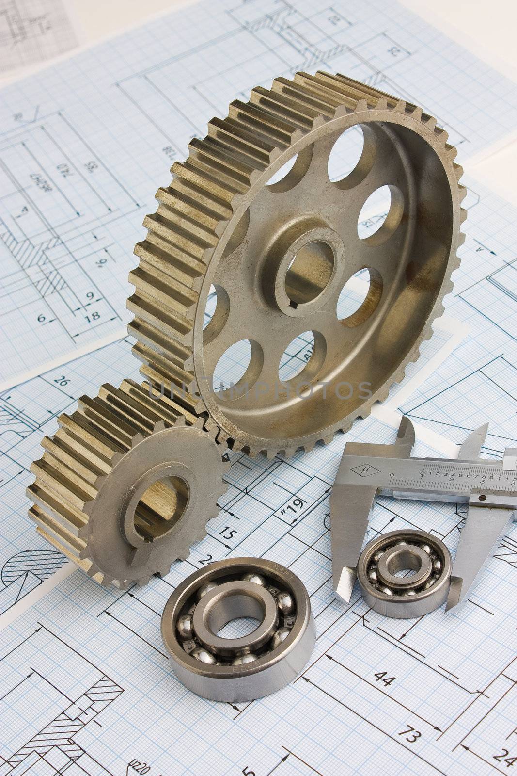 tools and mechanisms detail on the background of technical drawings