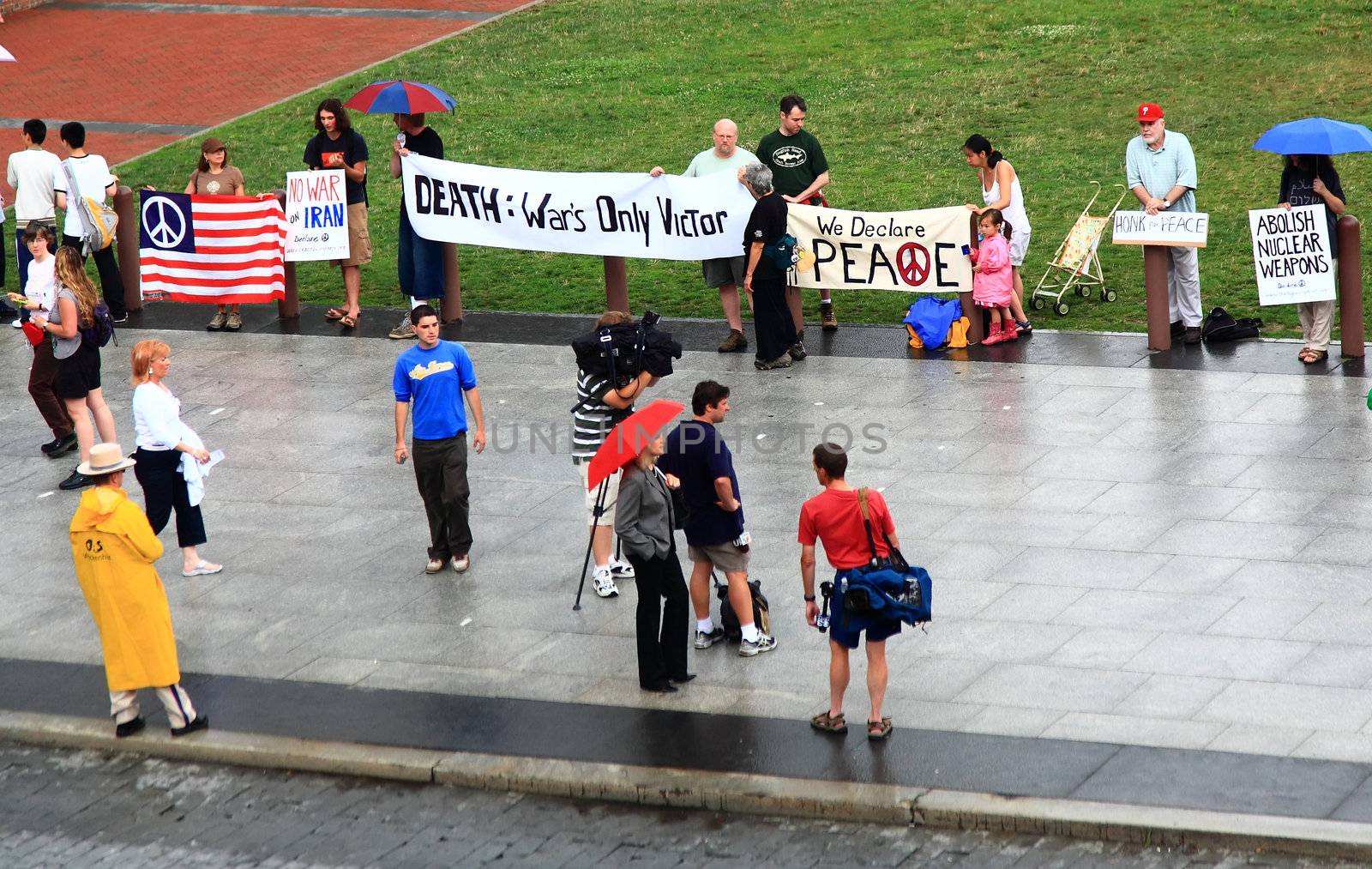 Anti-war demonstration at Philadelphia by gary718