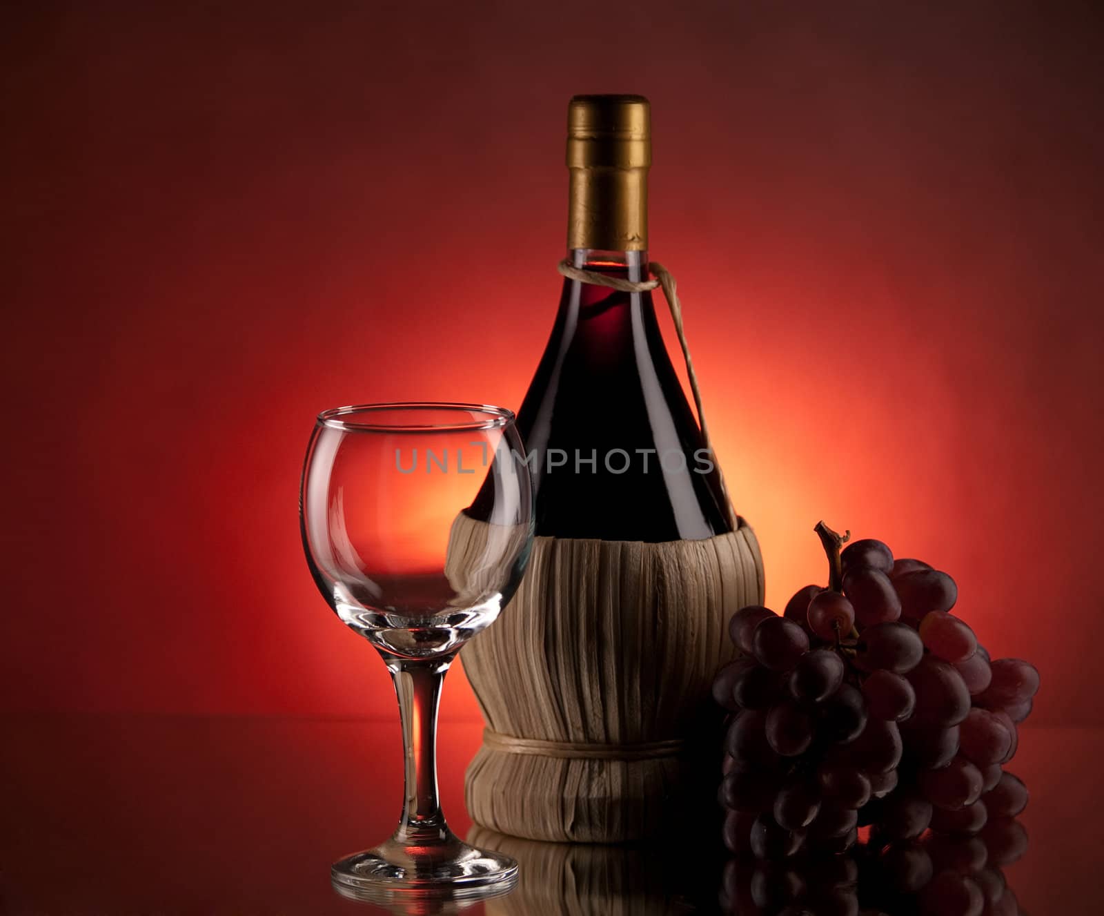 Red wine by Alex_L