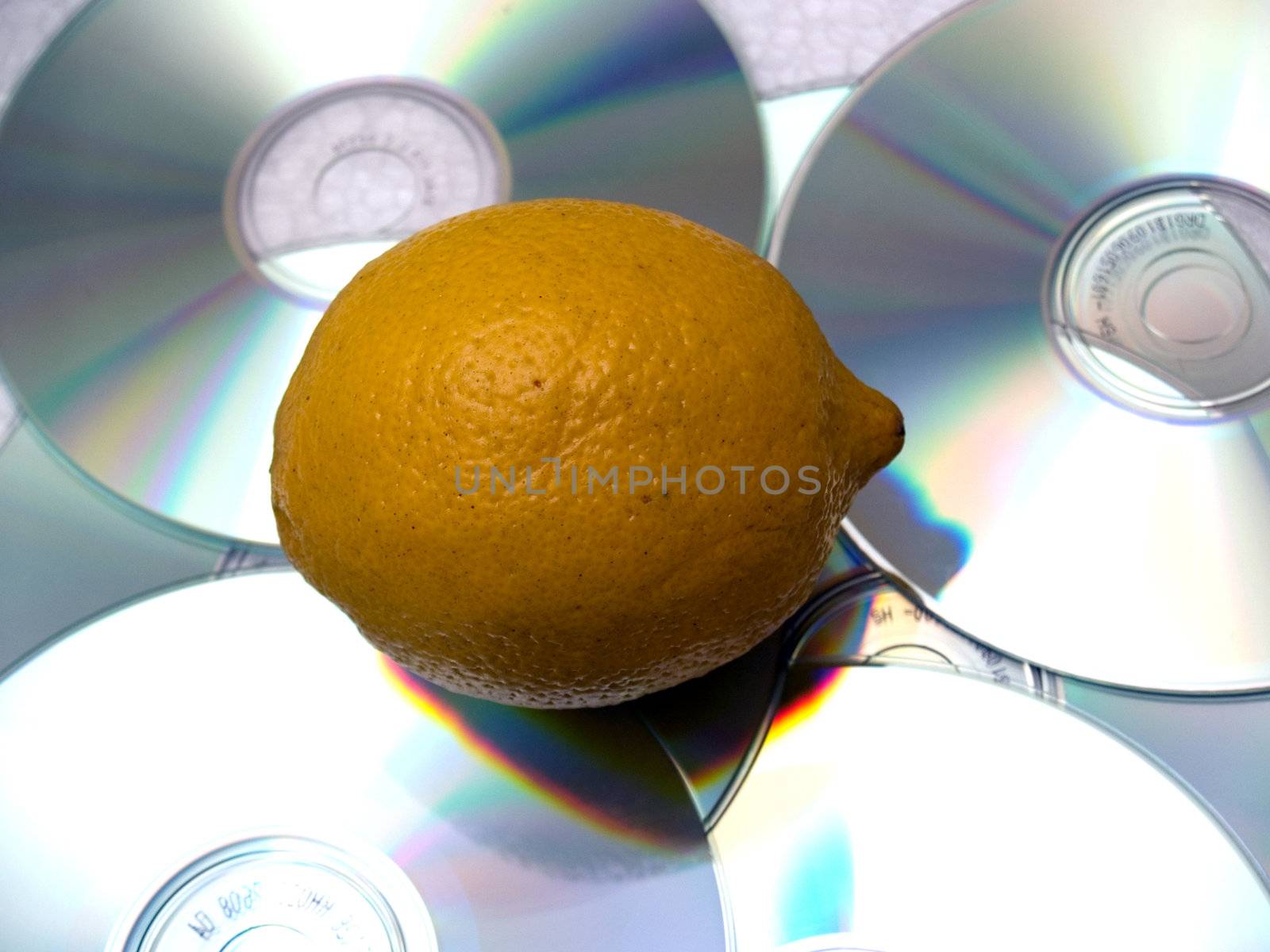 lemon and cds.