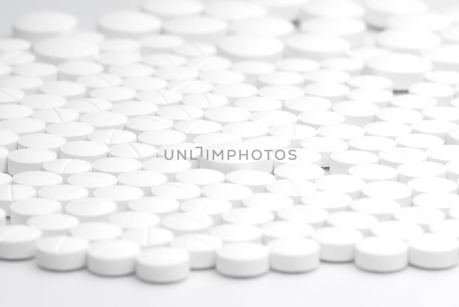 White pill, Medicine Isolated