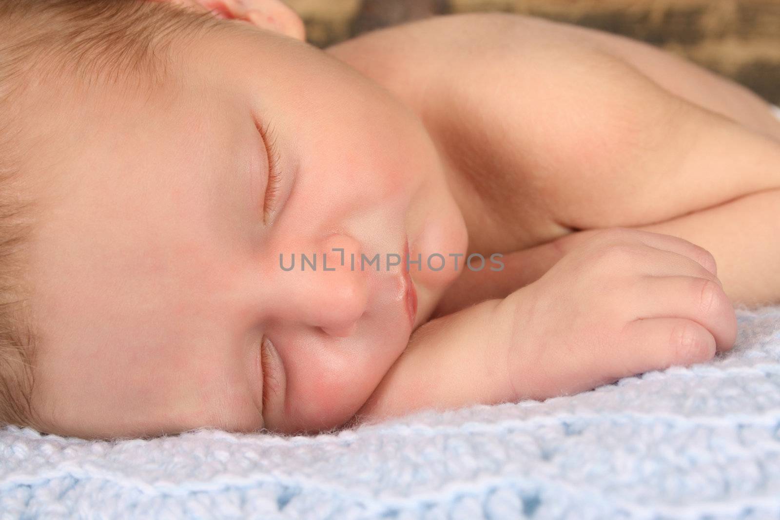 Newborn baby by vanell