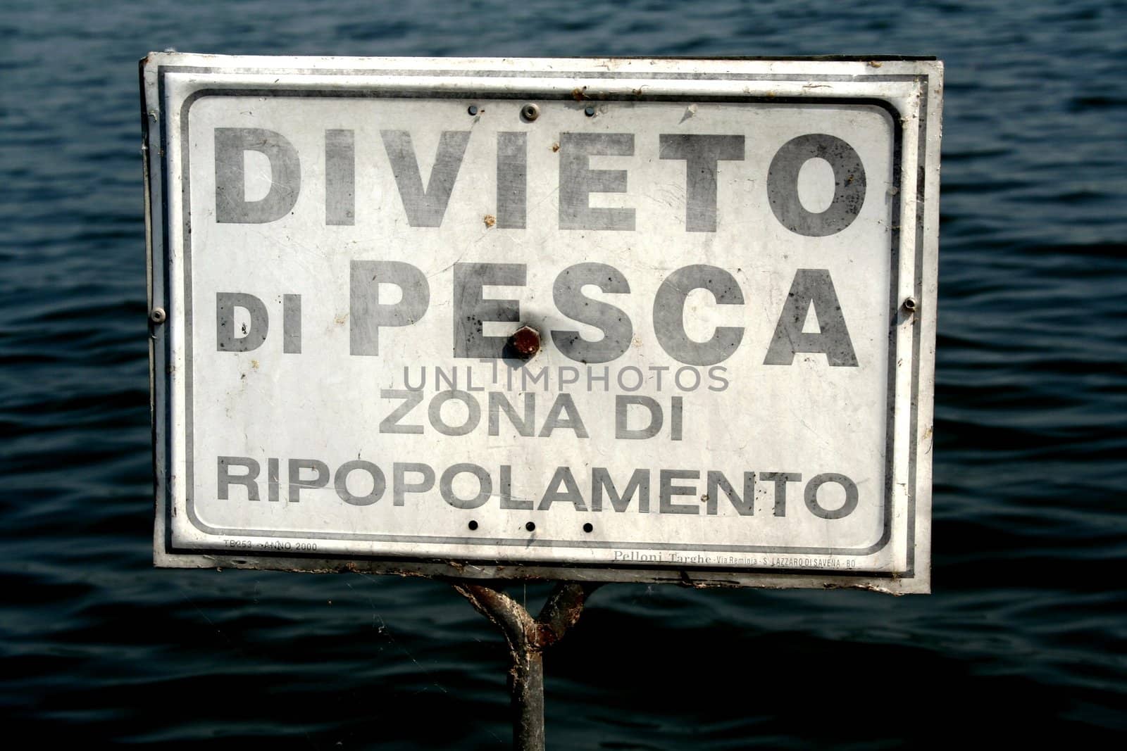 No fishing prohibition in lake of Mantova, Italy.