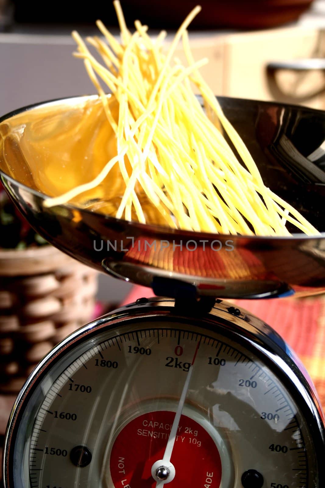 Preparing italian spaghetti