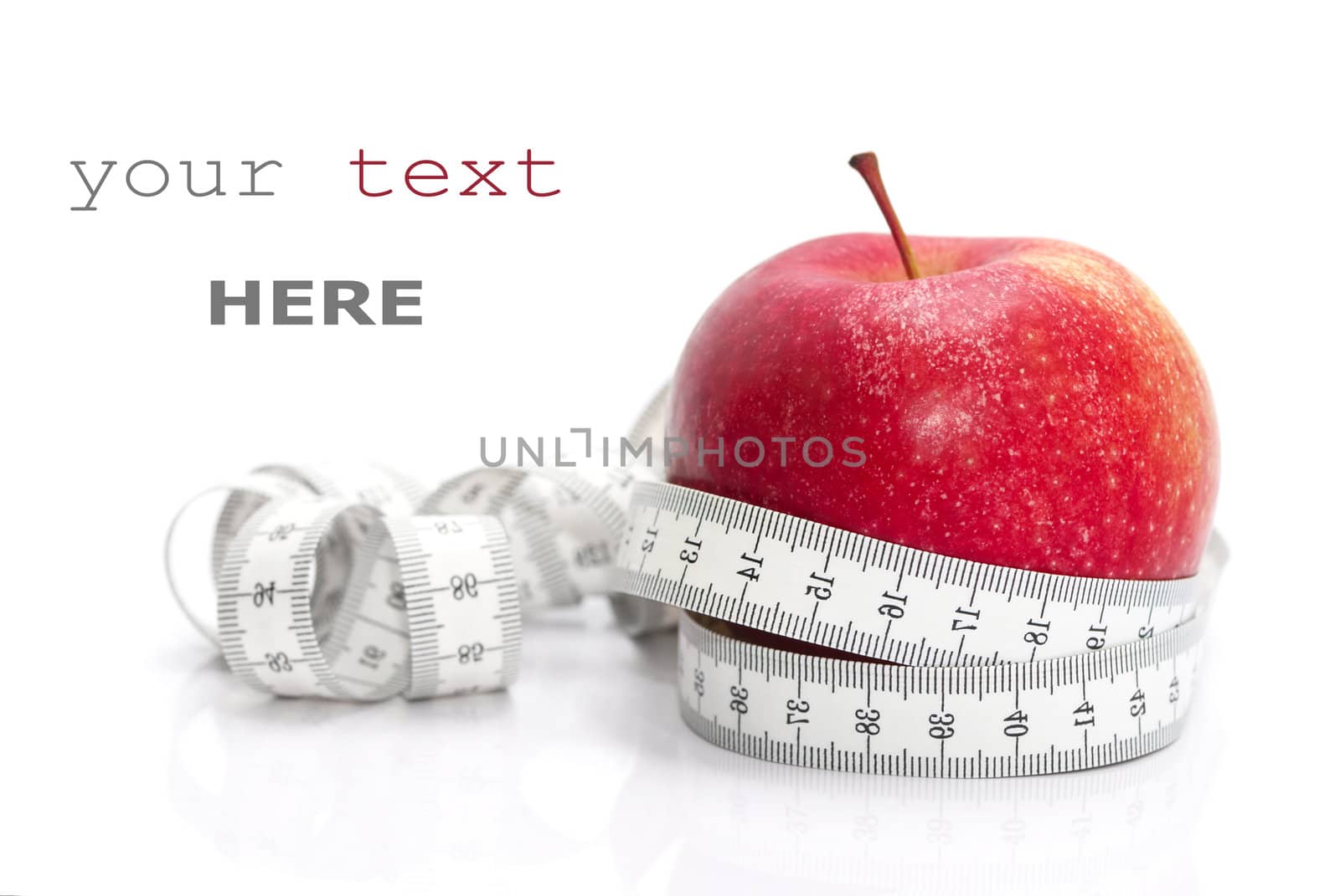 Red apple and tape measure by Olinkau