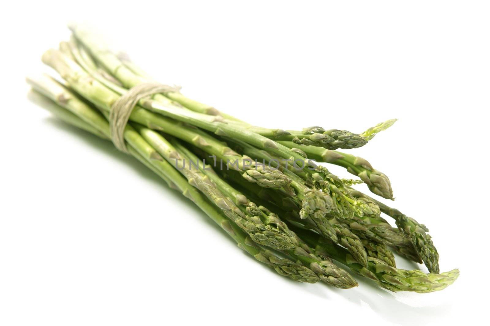 Asparagus green bunch by lunamarina