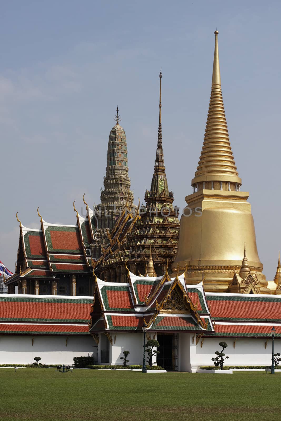 THAILAND, Bangkok, Imperial City, view of the golden dome