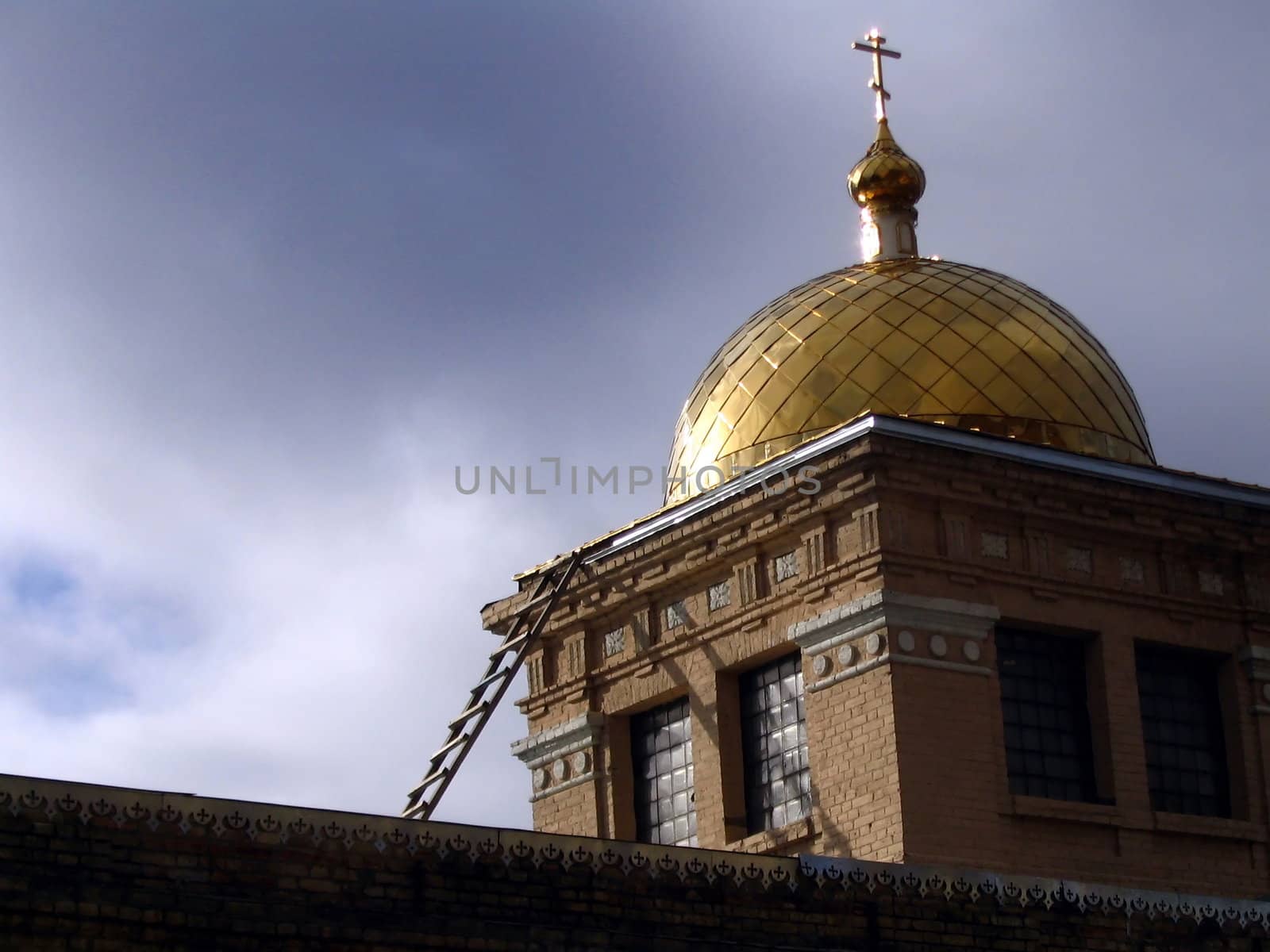 Golden dome  by ichip