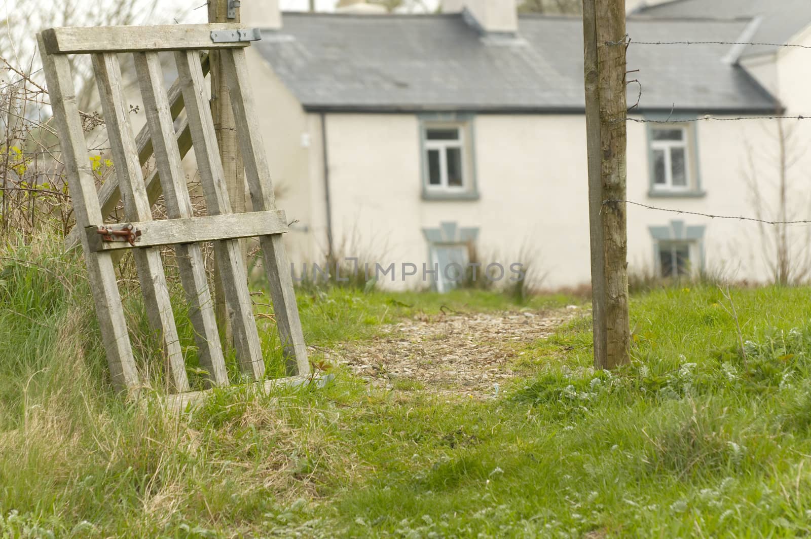 entrance of Irish cottage