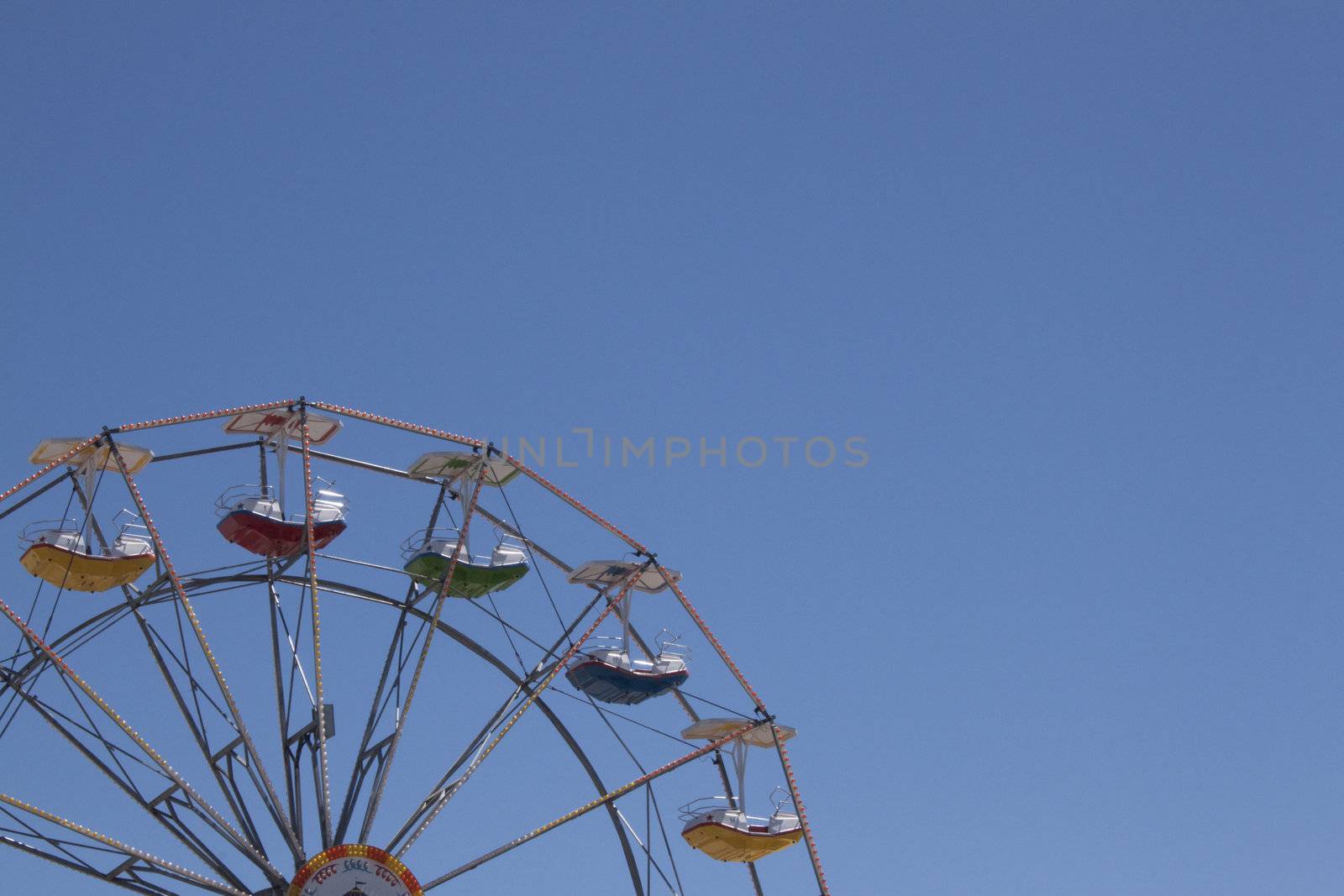 Ferris Wheel by jeremywhat
