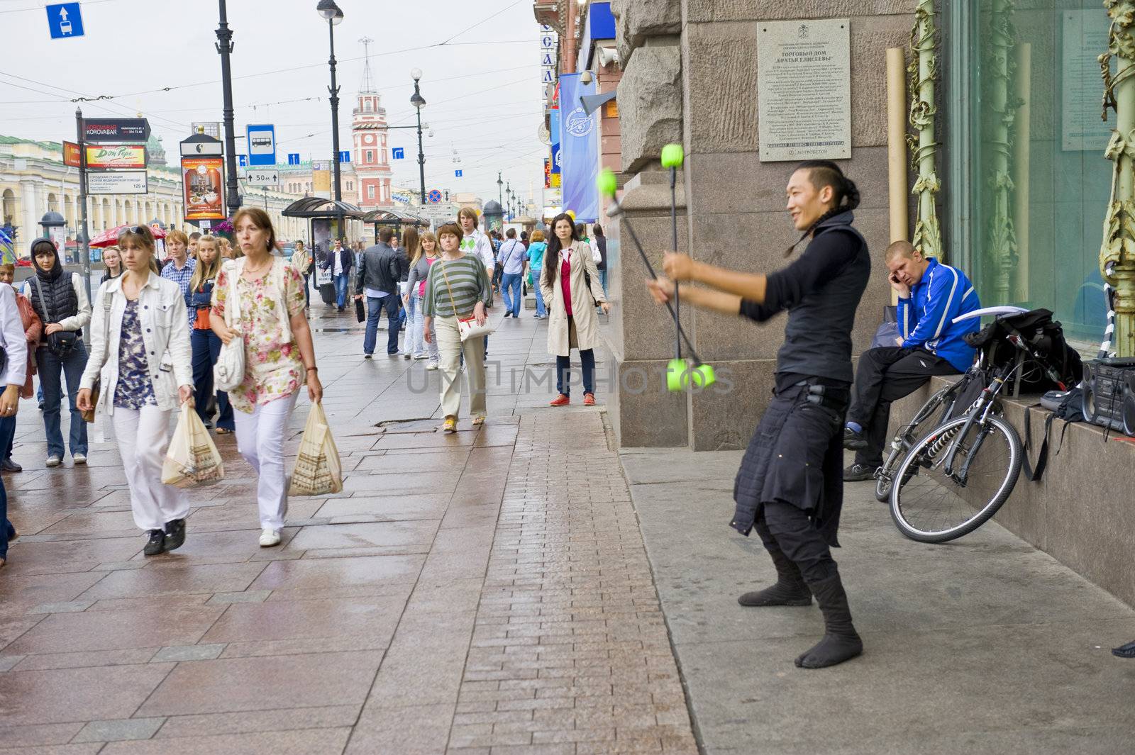 Street actor on the Nevsky street in Sankt Petersburg,Russia, taken on June 2011