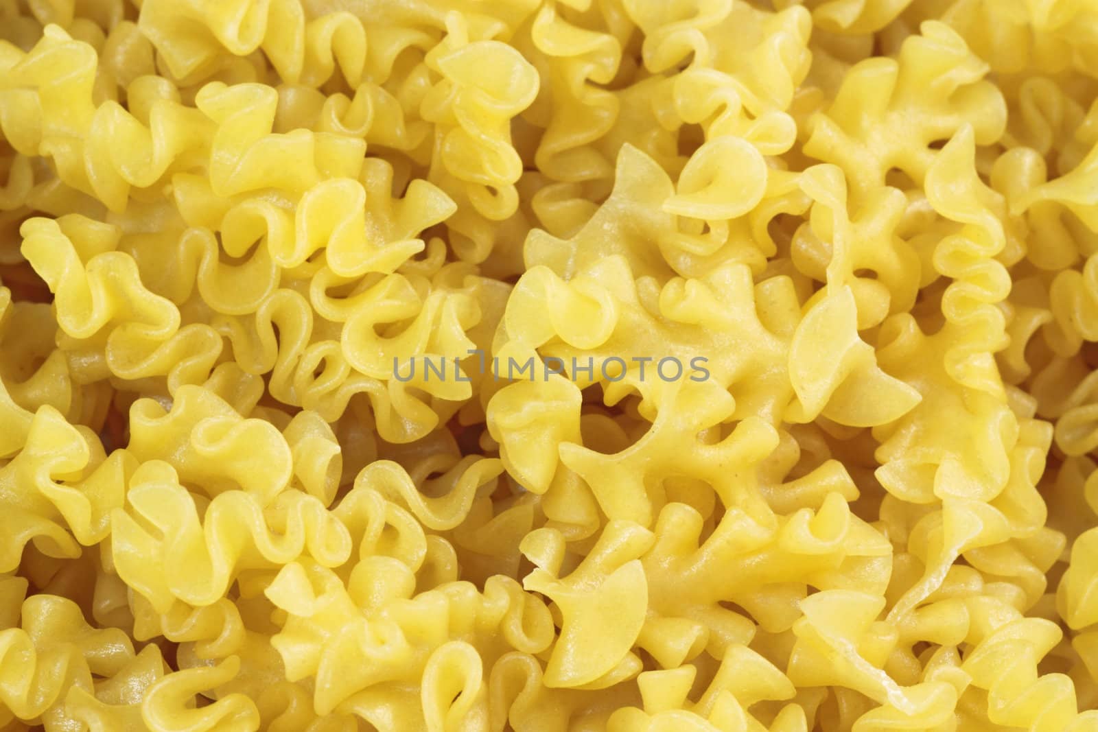 Uncooked noodles by Colour