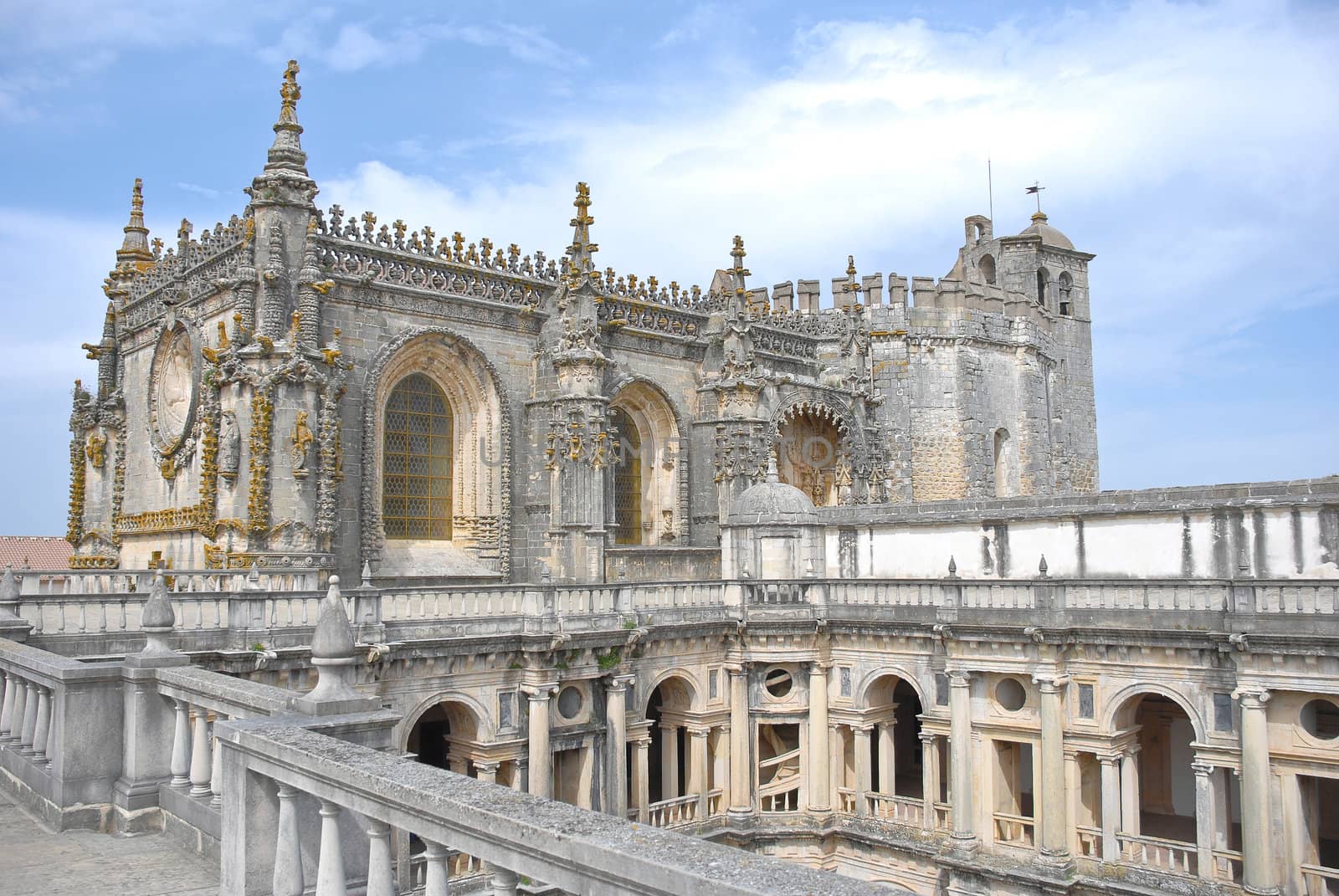 Christ Convent cloister, showing the manuelin style. Tomar, Portugal.

