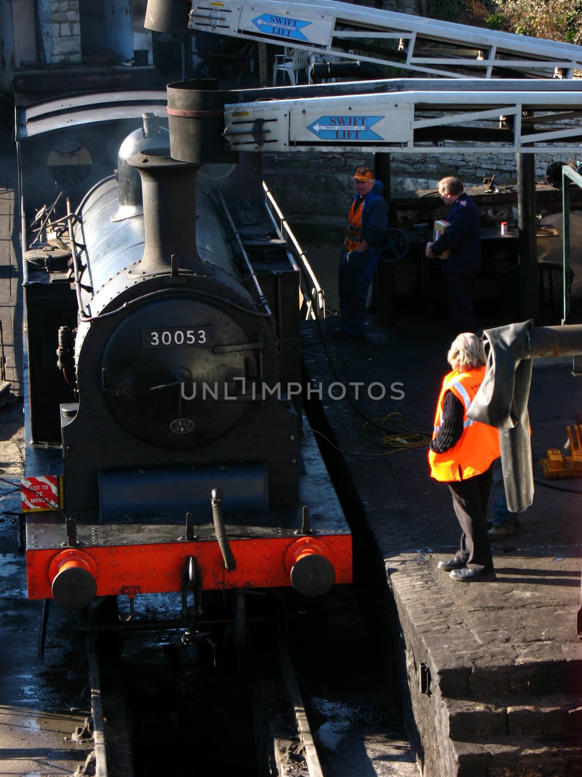 Heritage steam railway by tommroch