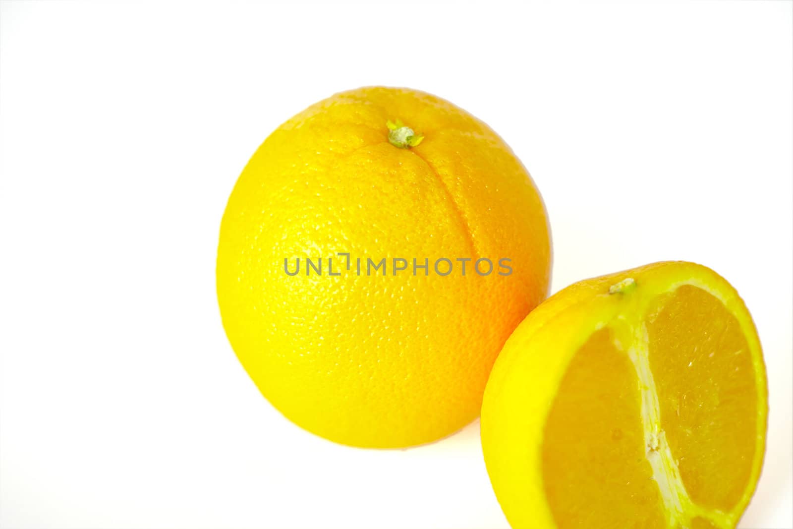 Two oranges by mattvanderlinde