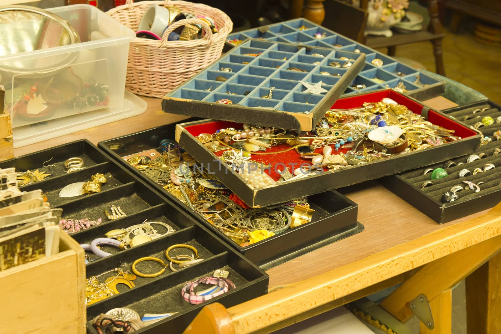 Assortment of vintage jewels at the flea market.