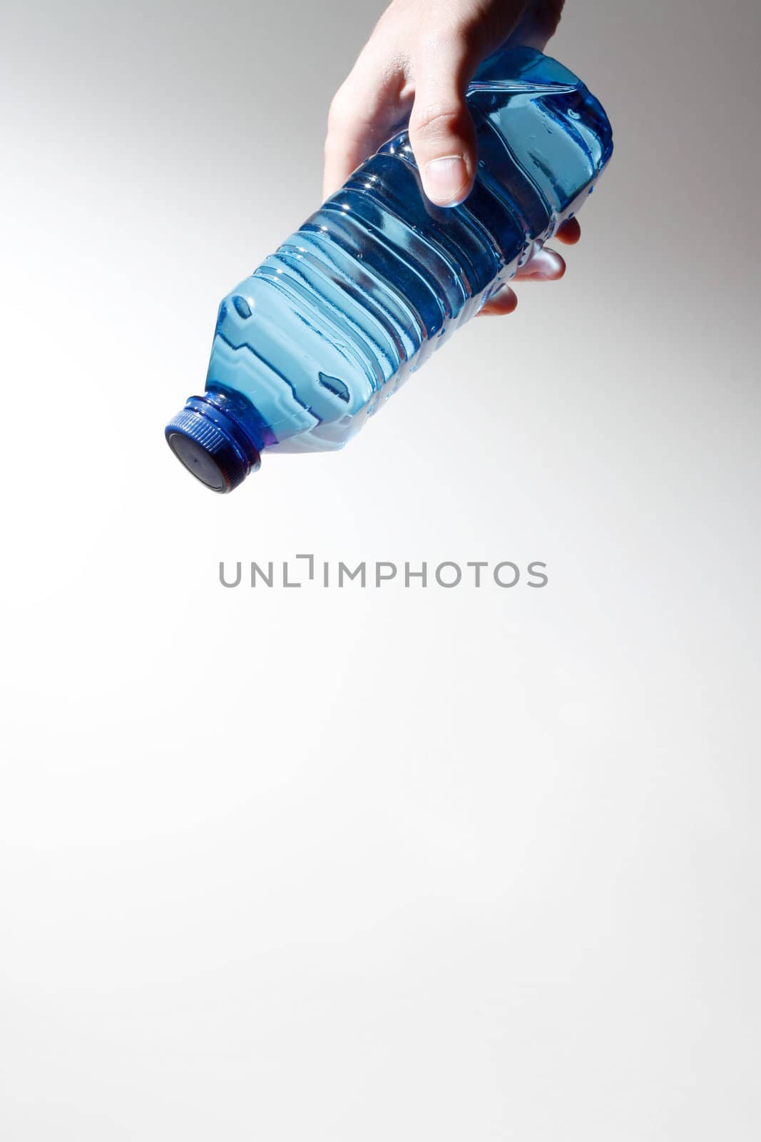 Water bottle by leeser