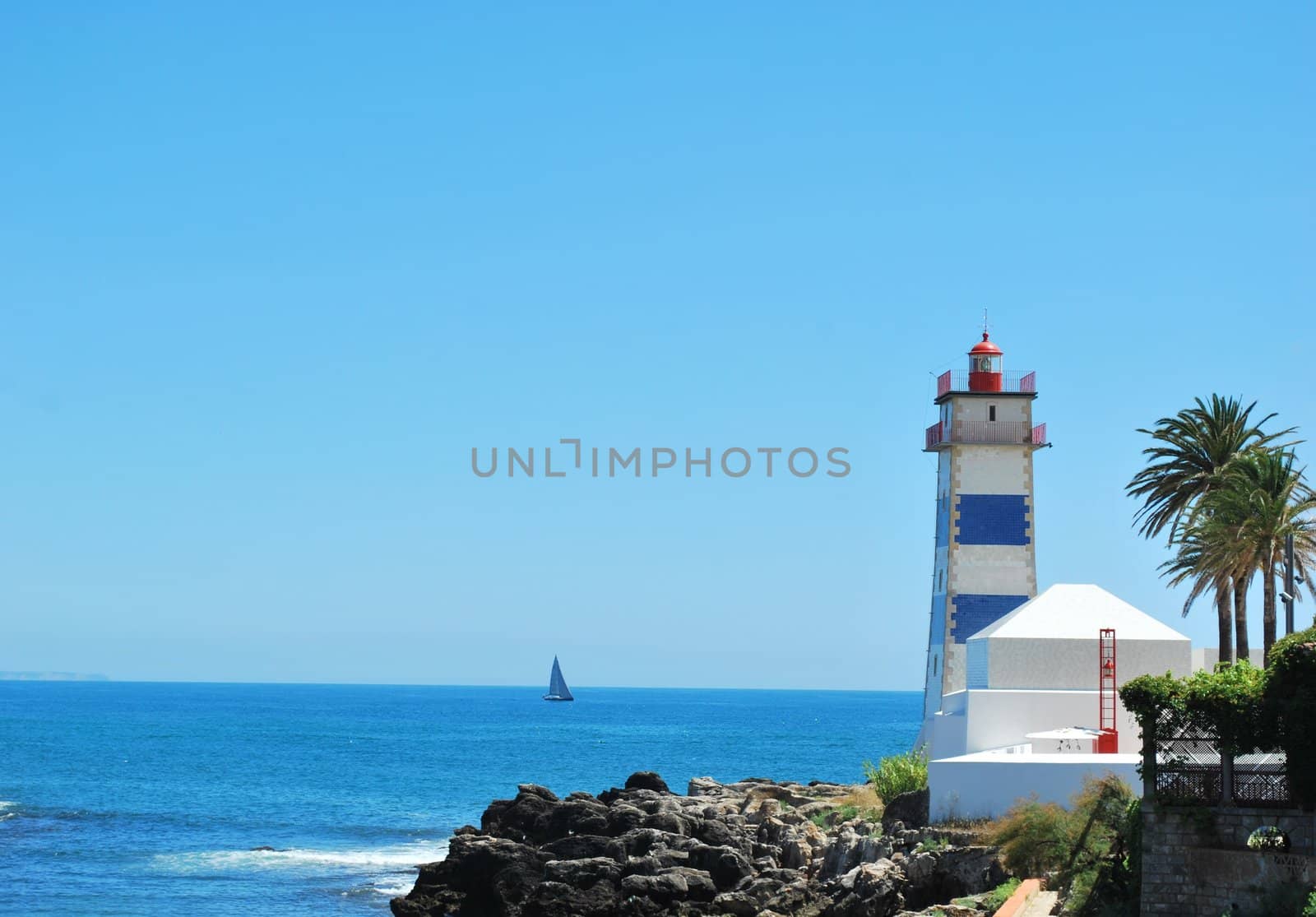 photo of a lighthouse in Cascais, Portugal