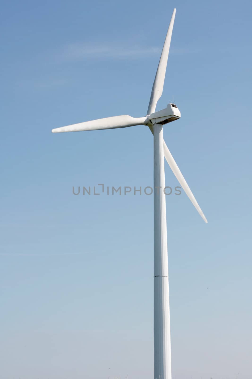 Wind turbine by leeser