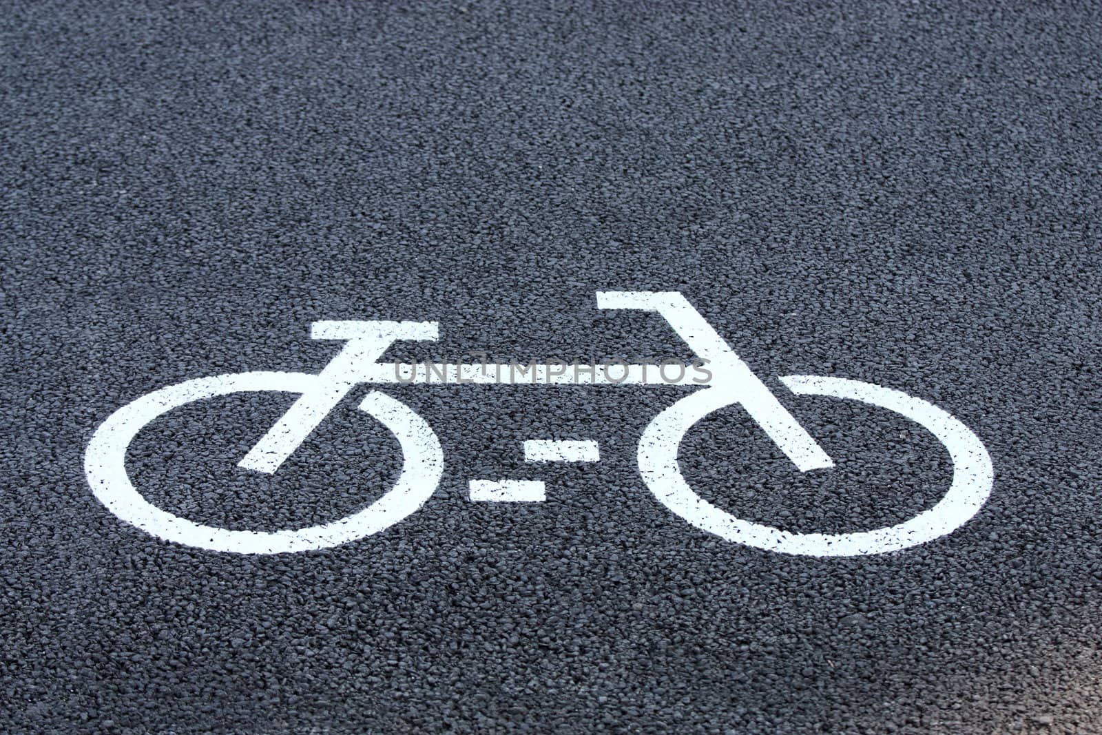 Bicycle road sign by kalnenko
