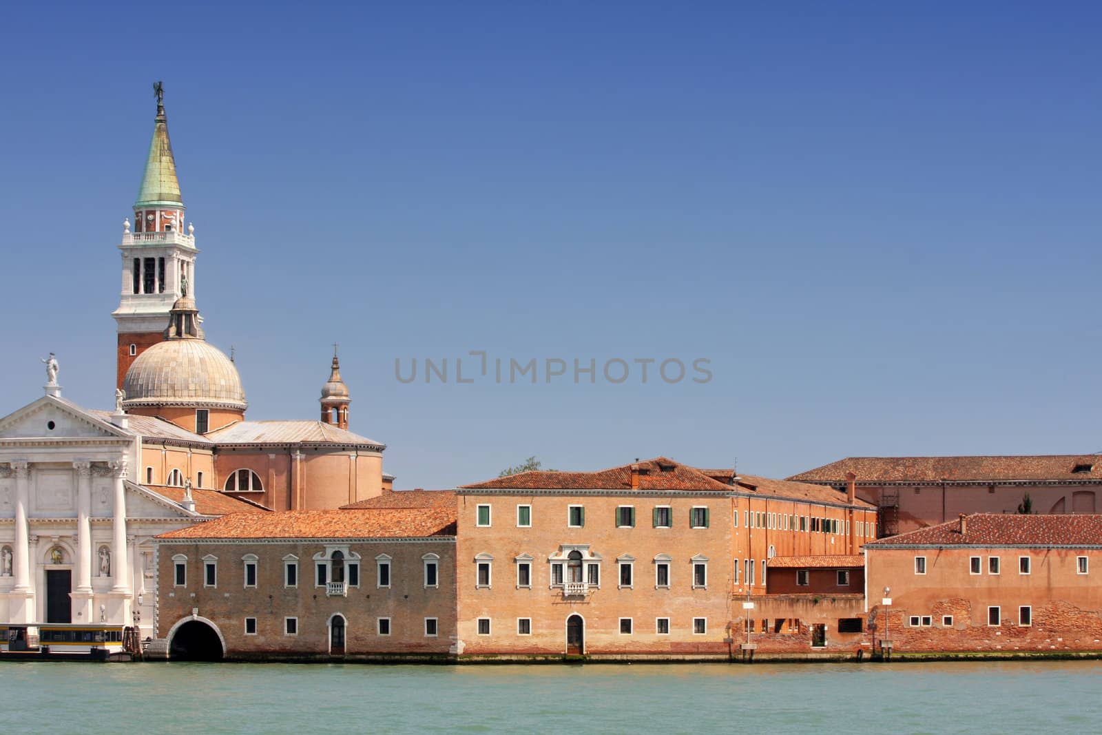 details Saint Georgio Island in Venice, Italy