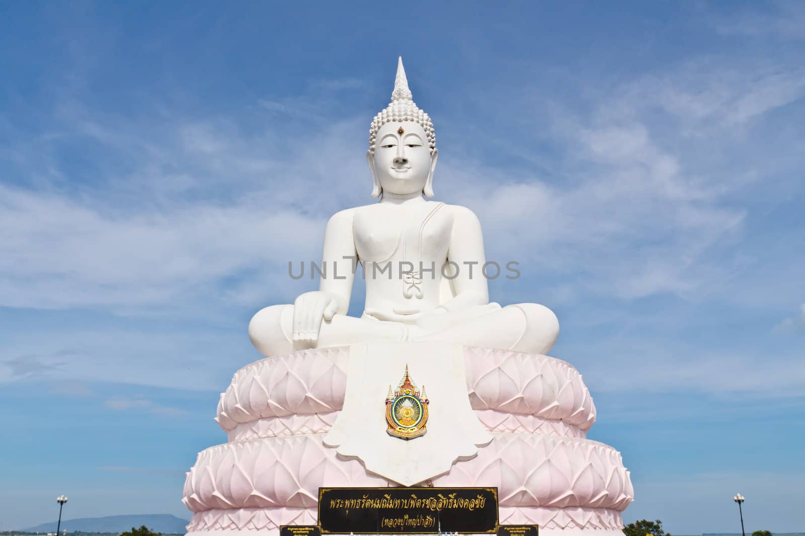 White Buddha statue  by stoonn