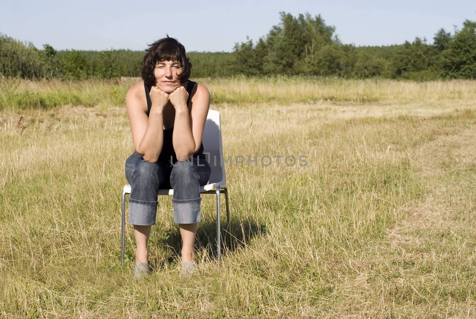 portrait of a beautiful woman enjoy nature