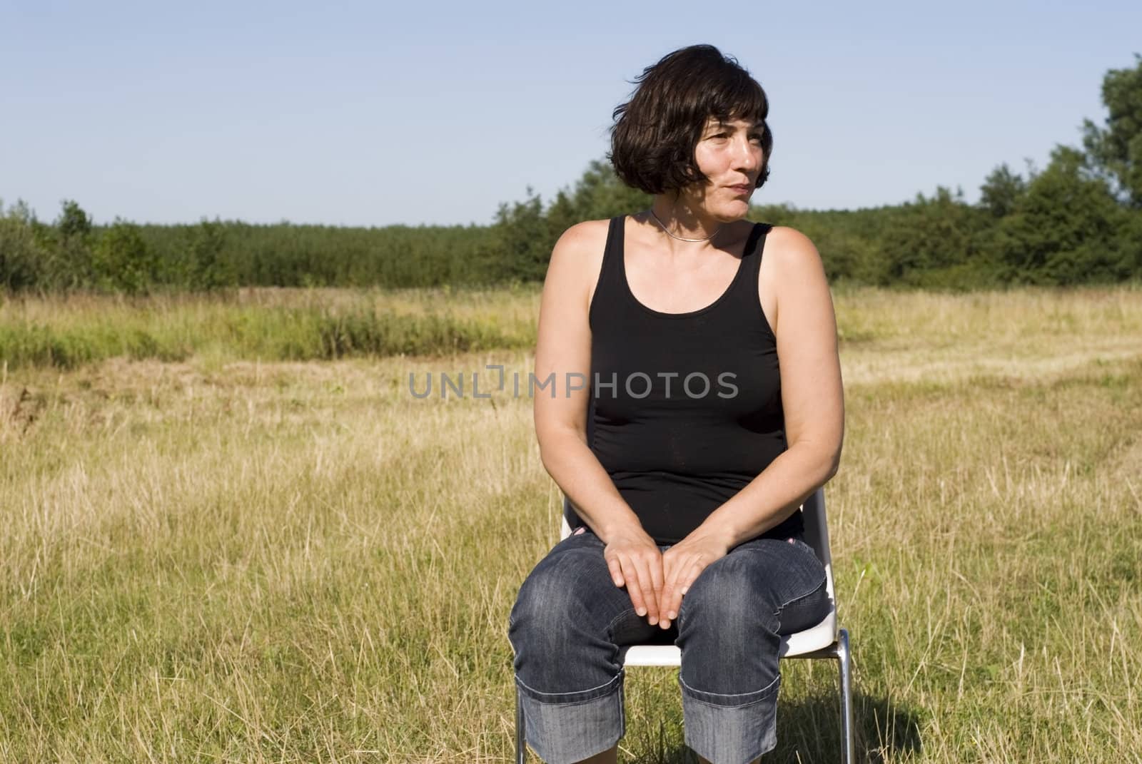 portrait of a beautiful woman enjoy nature