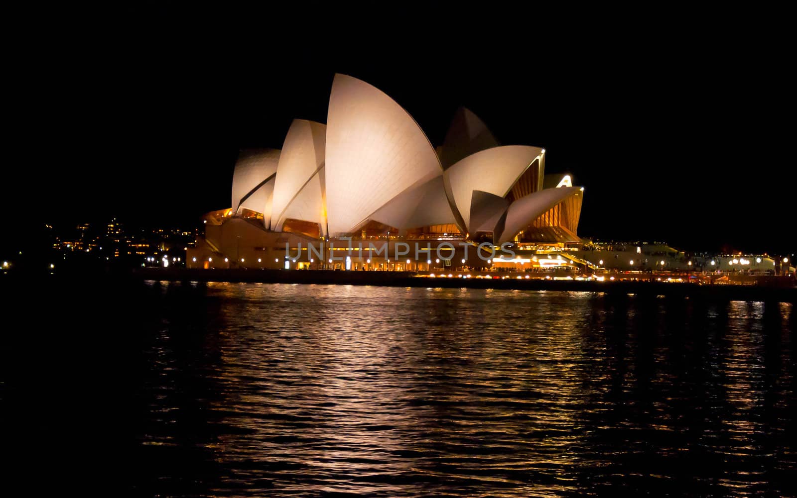 SYDNEY, AUSTRALIA  AUGUST 18: view of the Opera House in Sydney bay on August 18, 2010 in Sydney, Australia. The Opera House Theatre is a famous landmark for Sydney and for whole australia