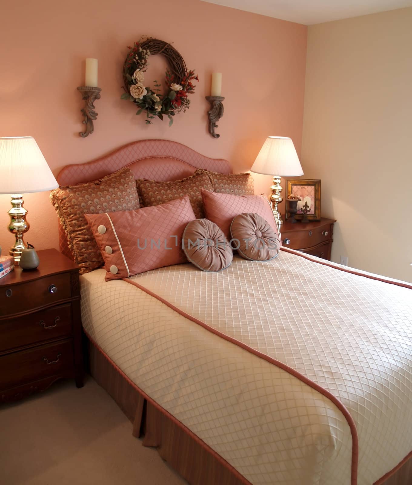 Pink bedroom by chaosmediamgt