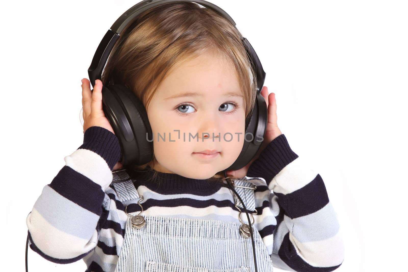 girl listening music  by vladacanon