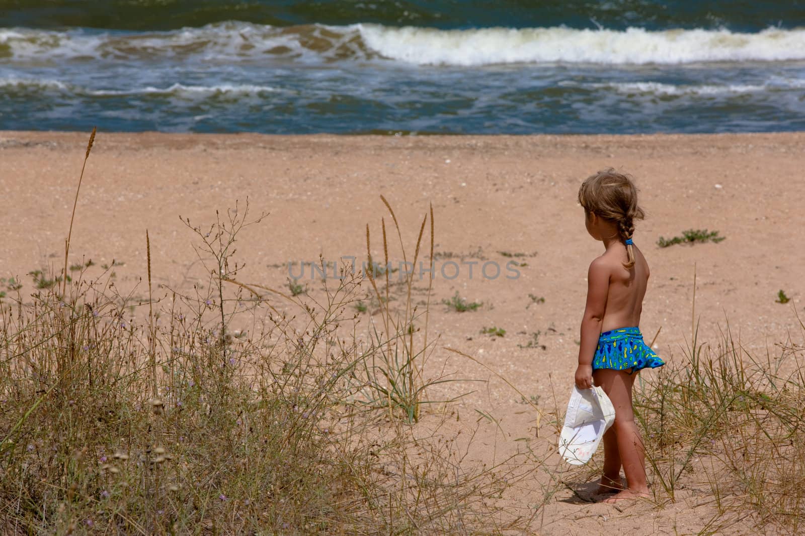 people series: summer little girl on the beach