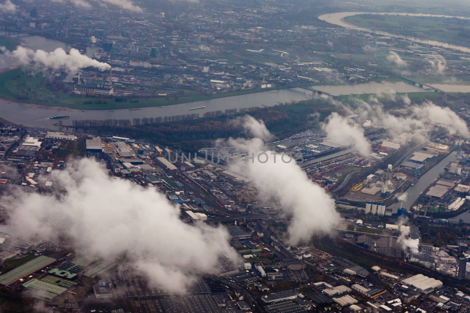 Aerial view of rhine at Dusseldorf by PiLens