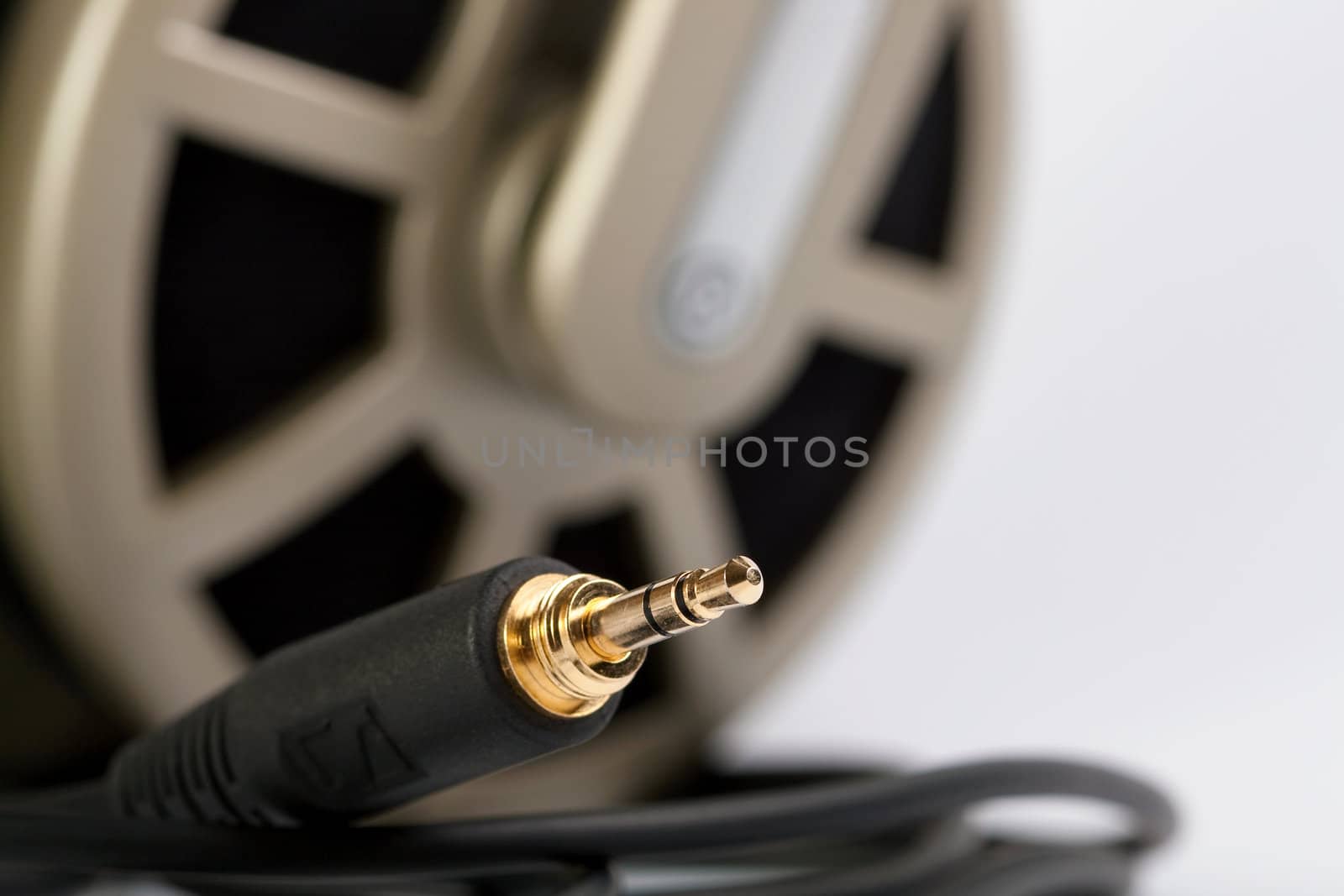 A closeup shot of a plug of a headphone