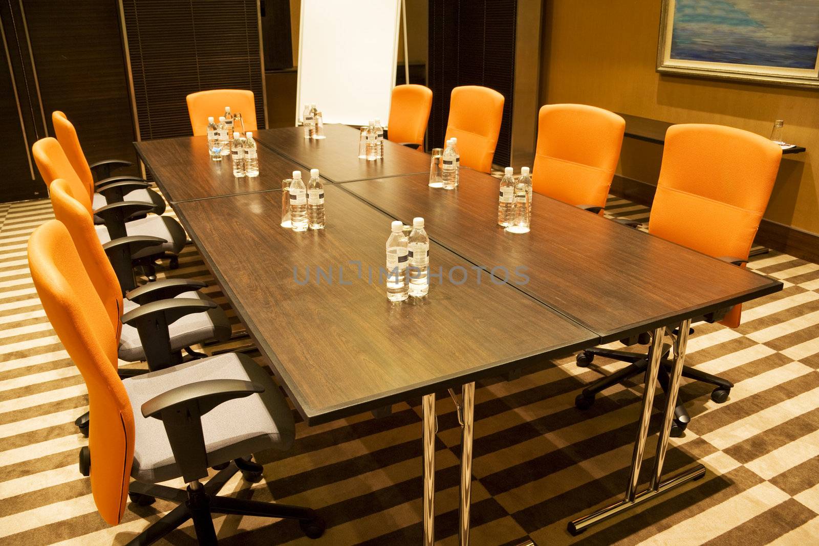 Image of a modern meeting room.
