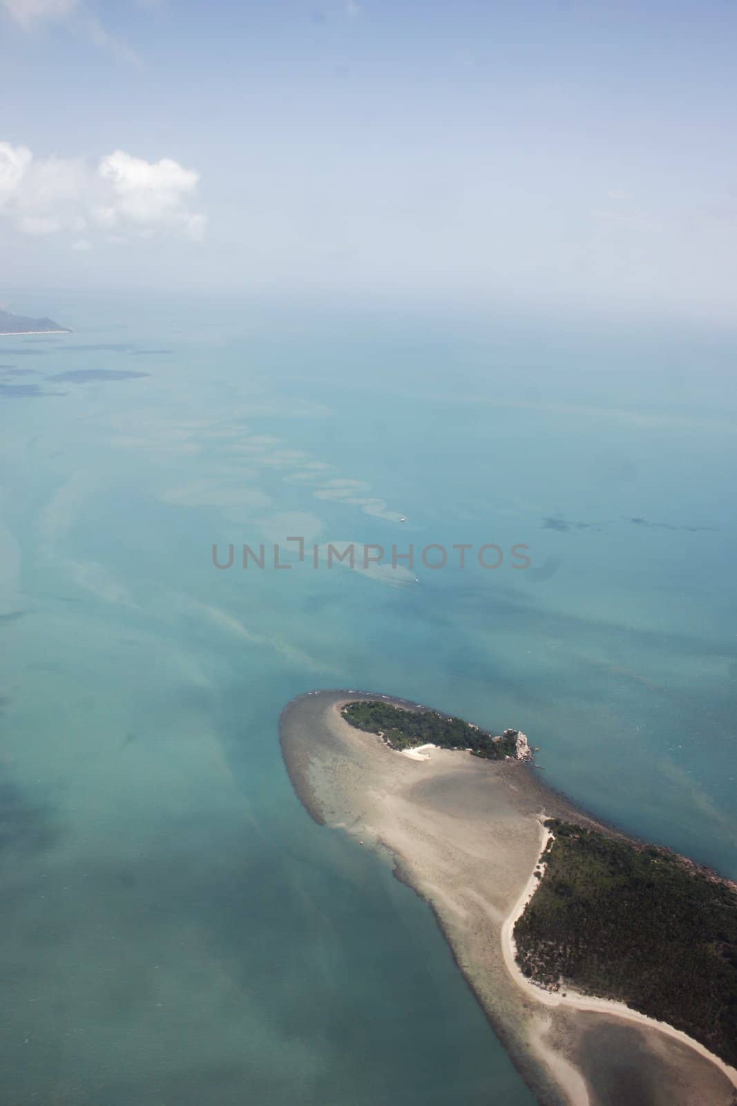 Island in the gulf of Thailand