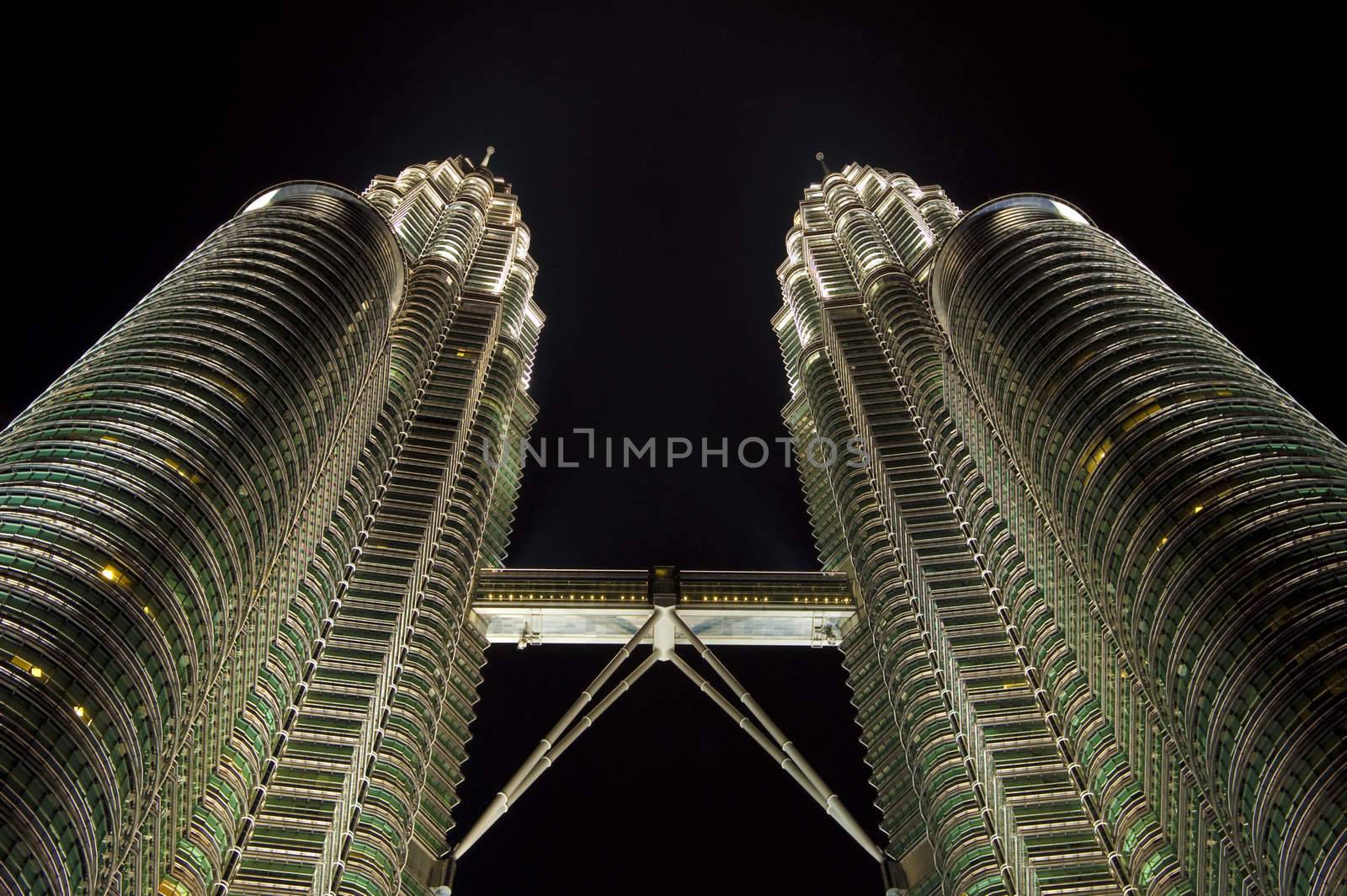 Night views of Landmark Petronas Twins Towers, Kuala Lumpur, Malaysia 