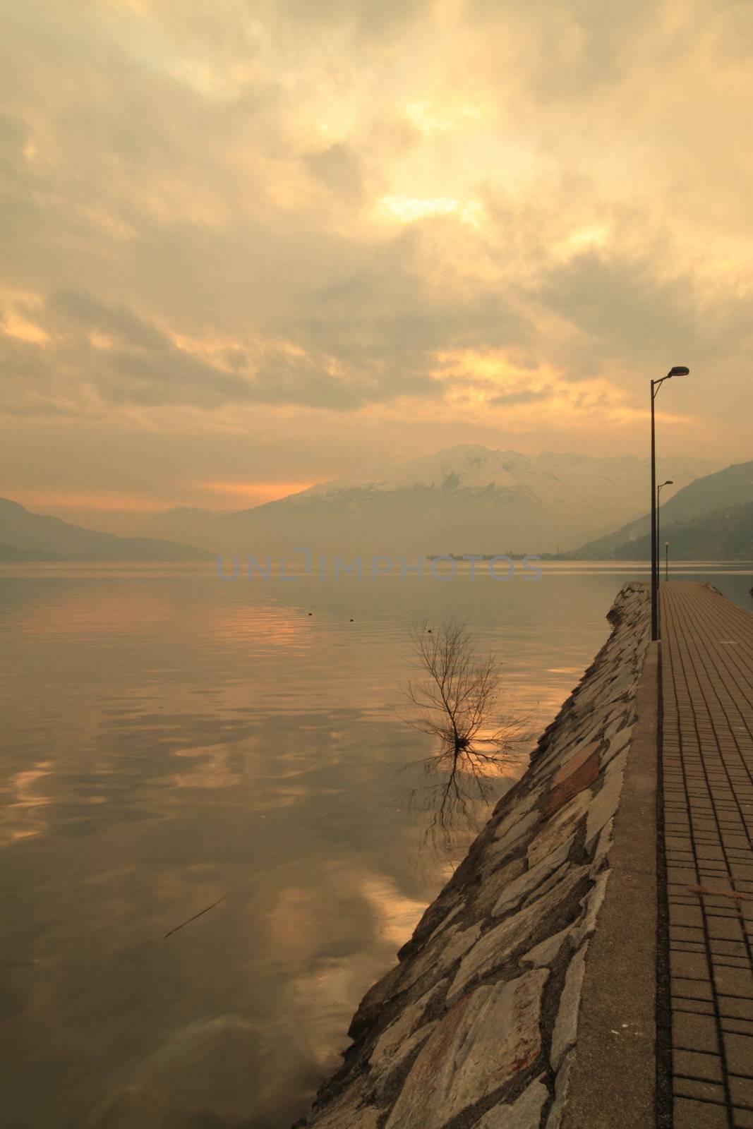 Como lake (Sorico), walking at sunset