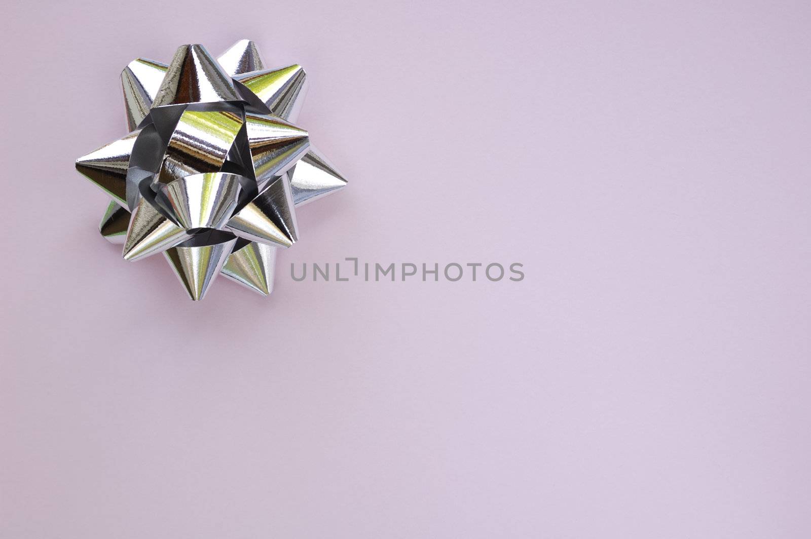 Star on lilac by Bateleur