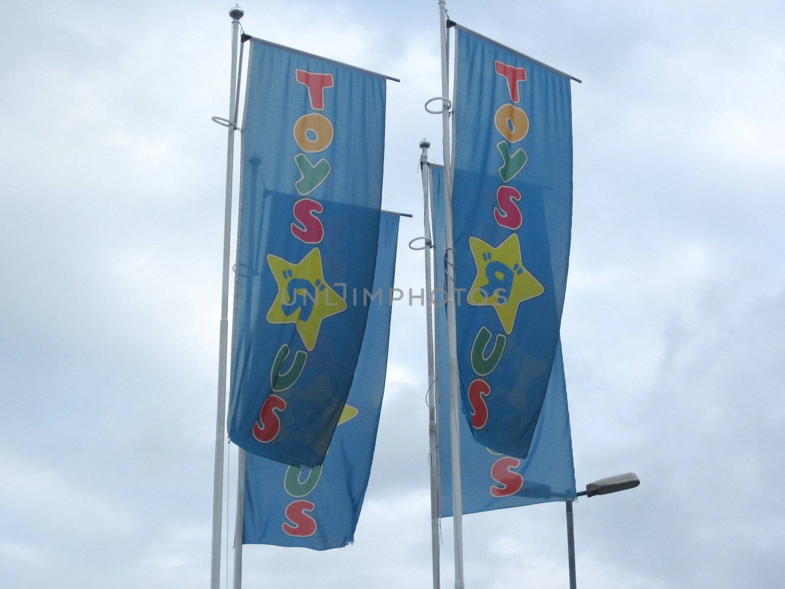 flags with toystore logo