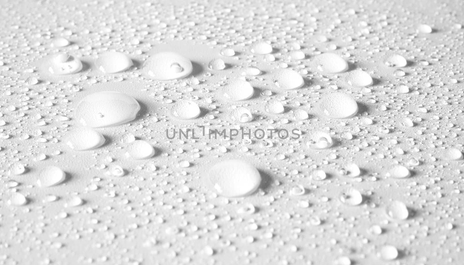 drops of water by nuchylee