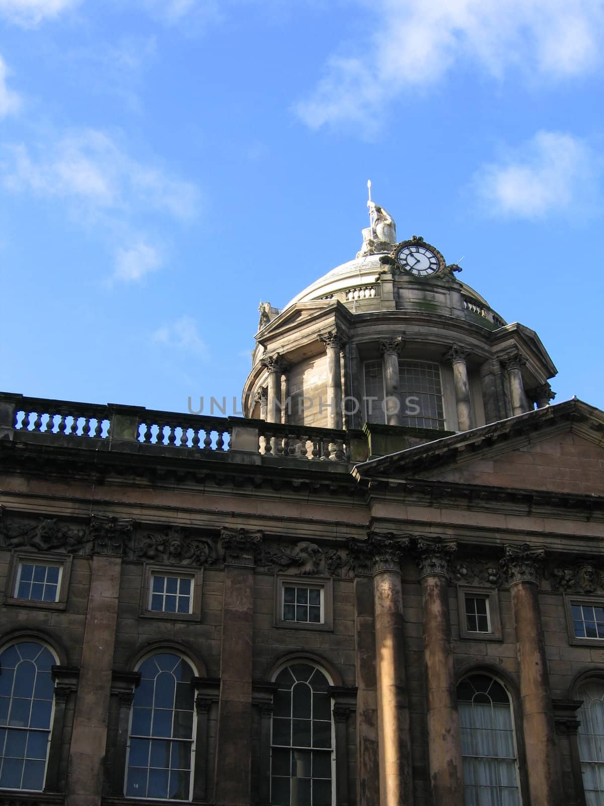 Historic Domed Building in Liverpool by green308