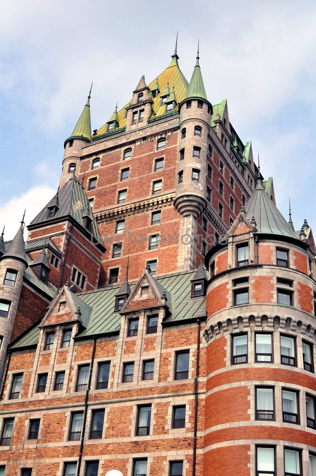 Chateau Frontenac by FER737NG