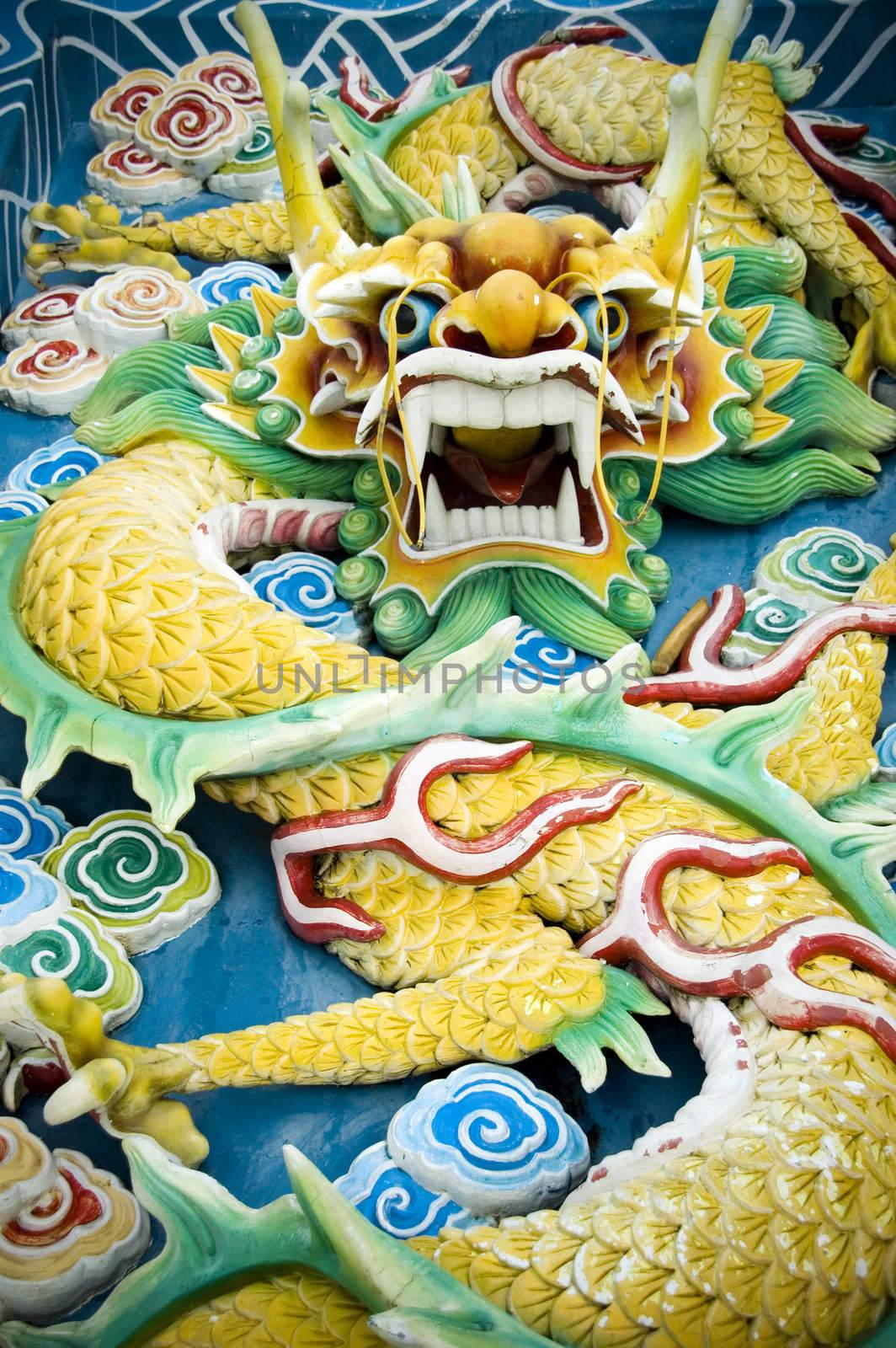 chinese feng shui jade dragon 