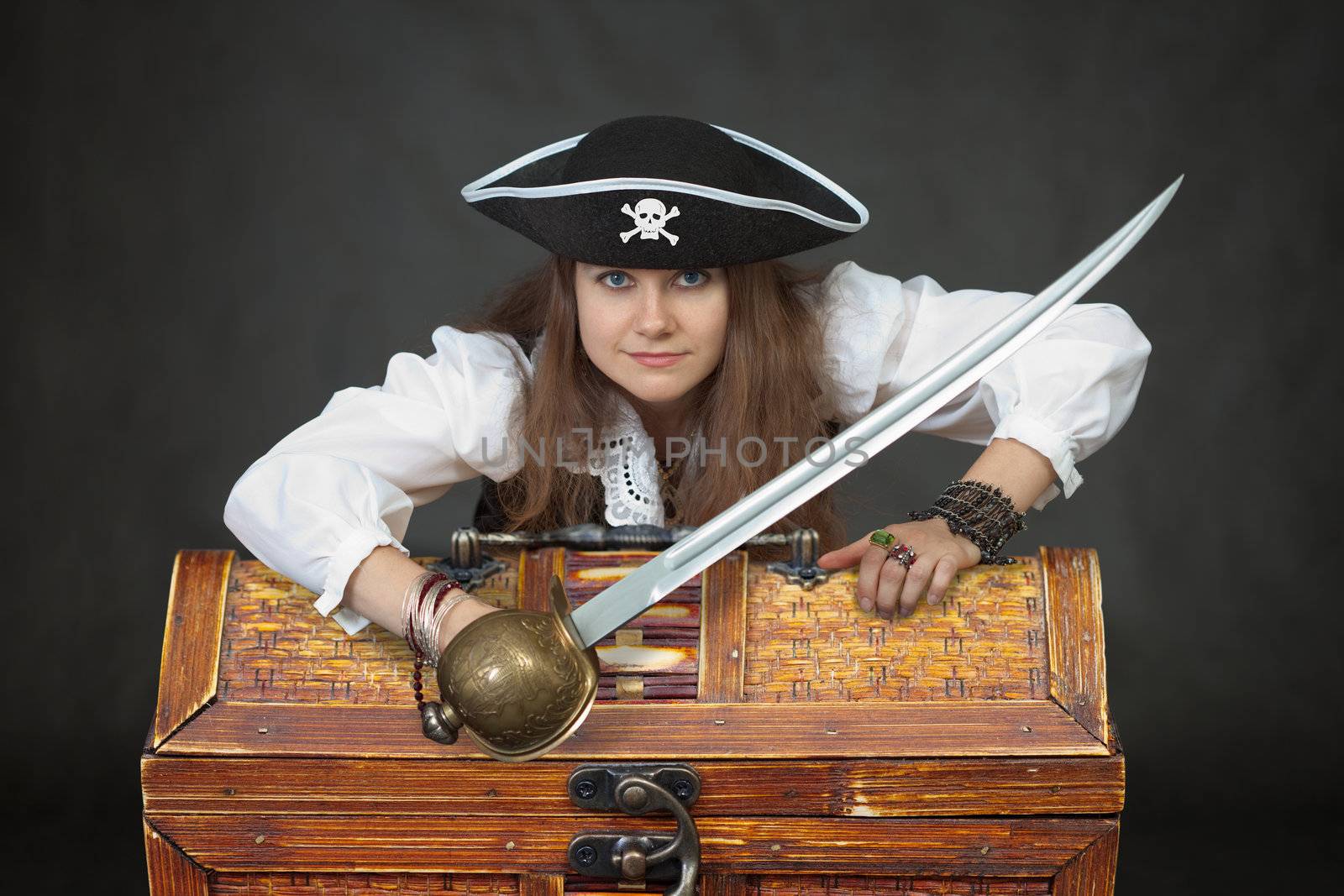 Woman pirate with a sabre and treasures by pzaxe