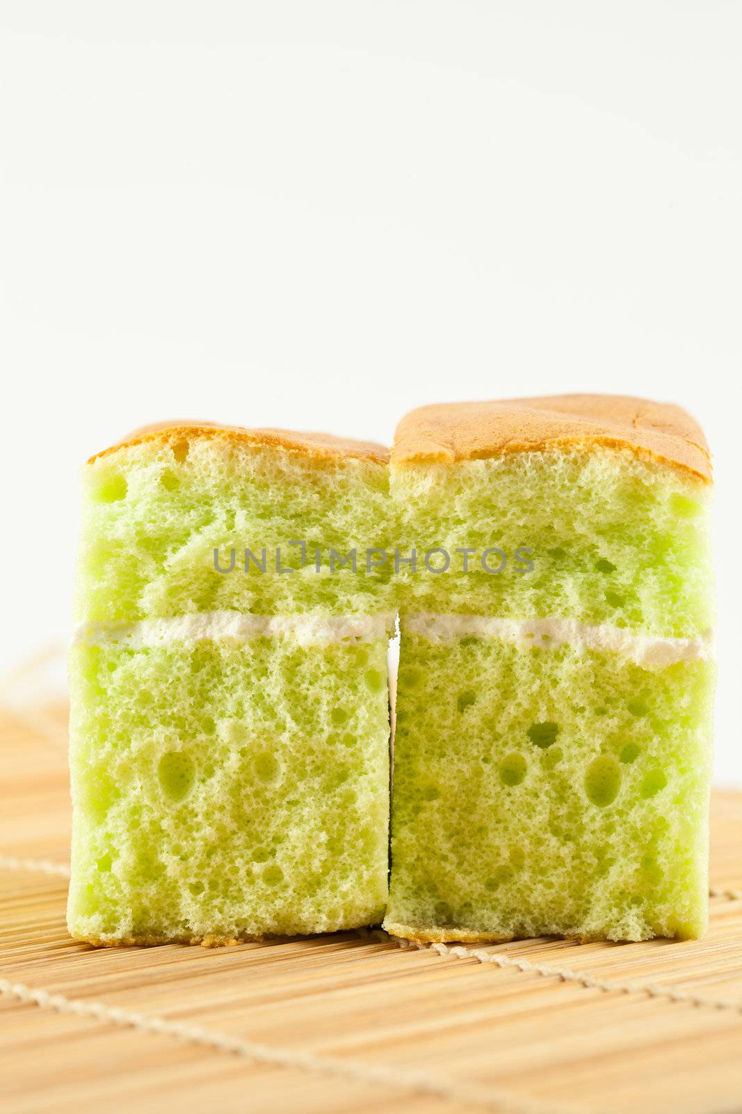 sponge cake 
 by pigdevilphoto