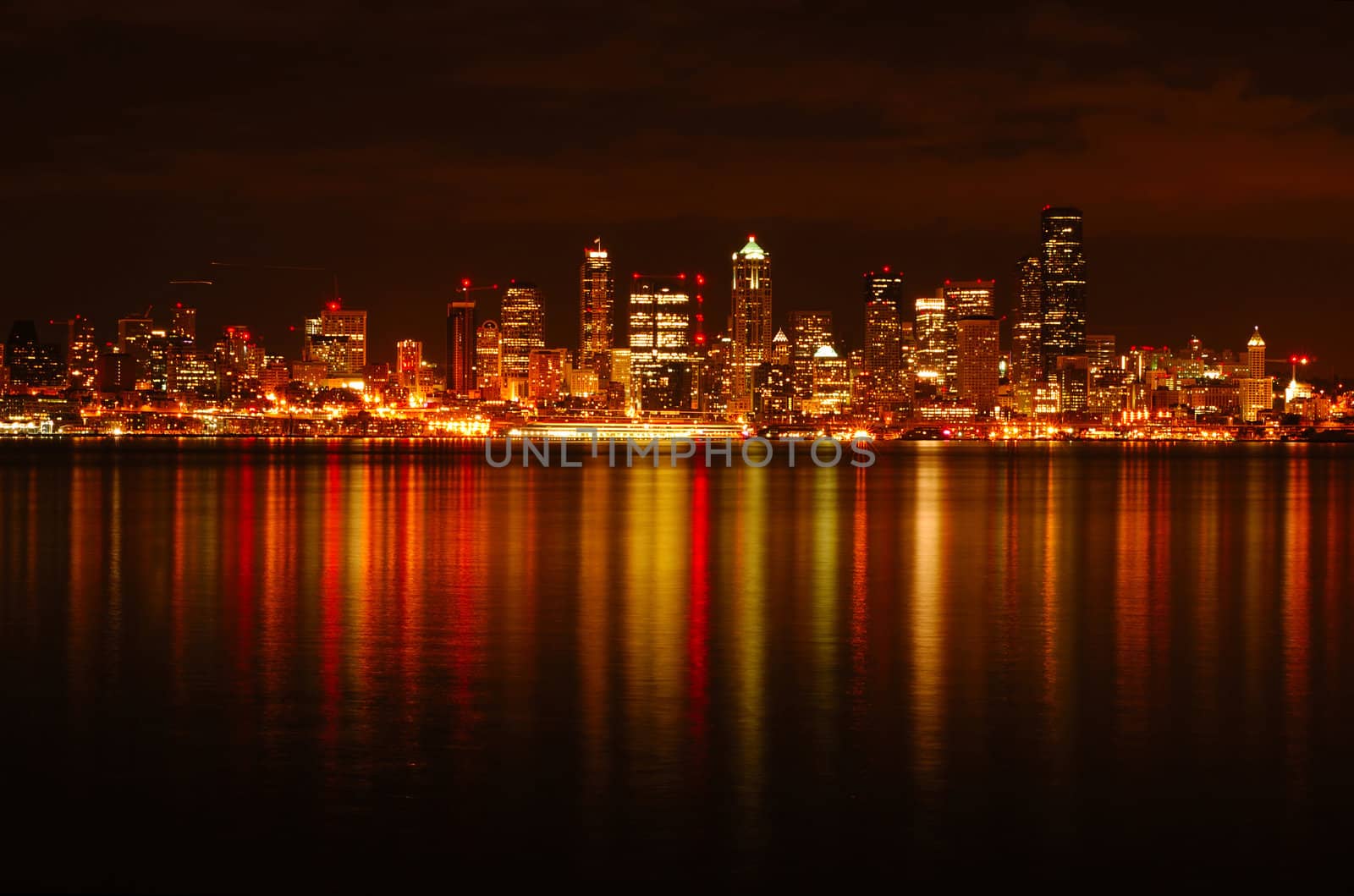 Seattle Skyline Reflected by neelsky
