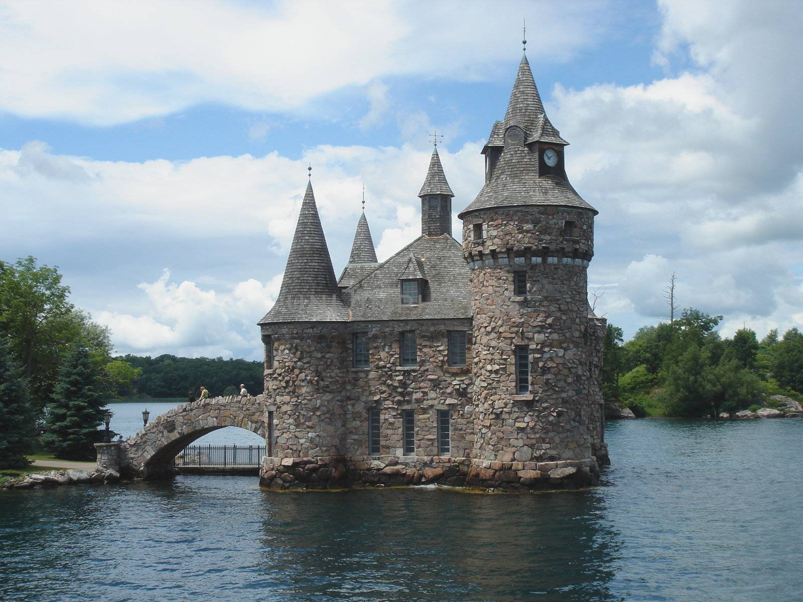 Castle on Ontario Lake by Elenaphotos21