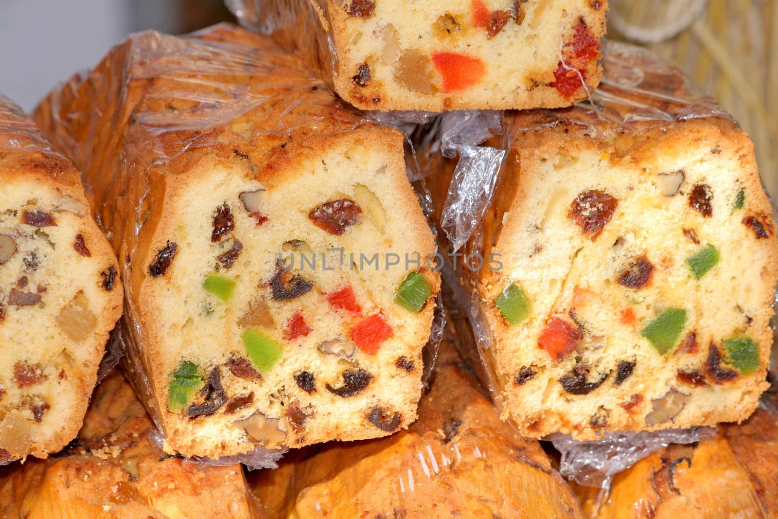 Traditional cake at the street market
